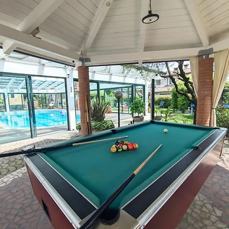 Castelnuovo * Castelnuovo del Garda